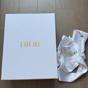 Dior Empty White Shoebox Gift Box 13” x 10” x 5.25” with 2” White Gold Ribbon